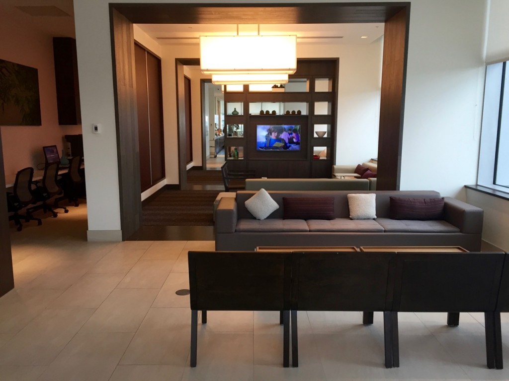 Element Vancouver Metrotown Lounge (1) | Point Hacks