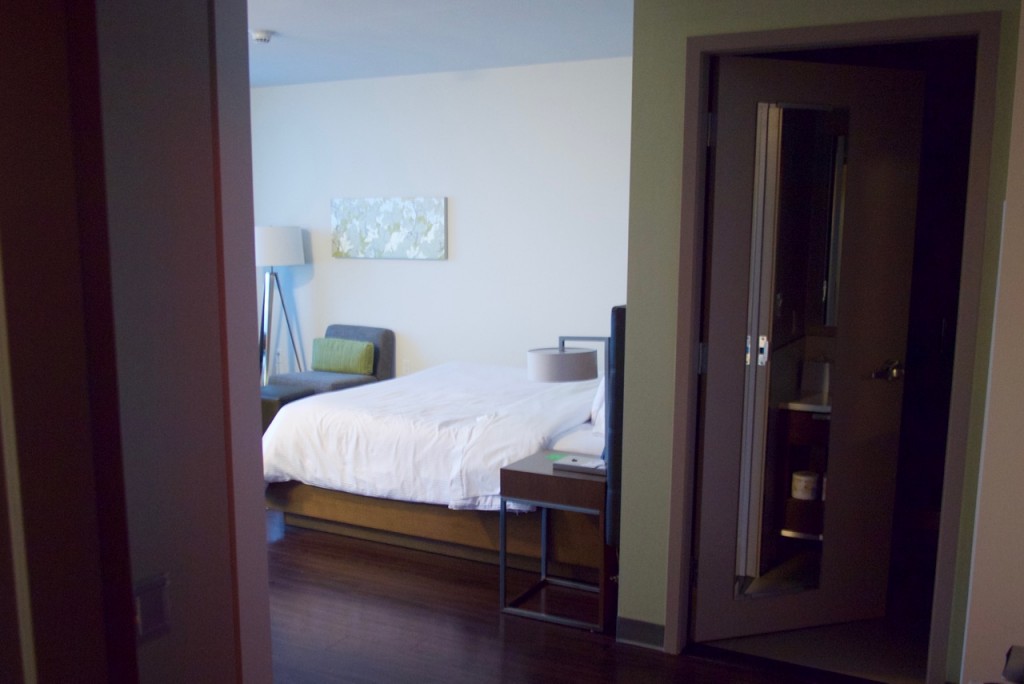Element Vancouver Metrotown One Bedroom King | Point Hacks