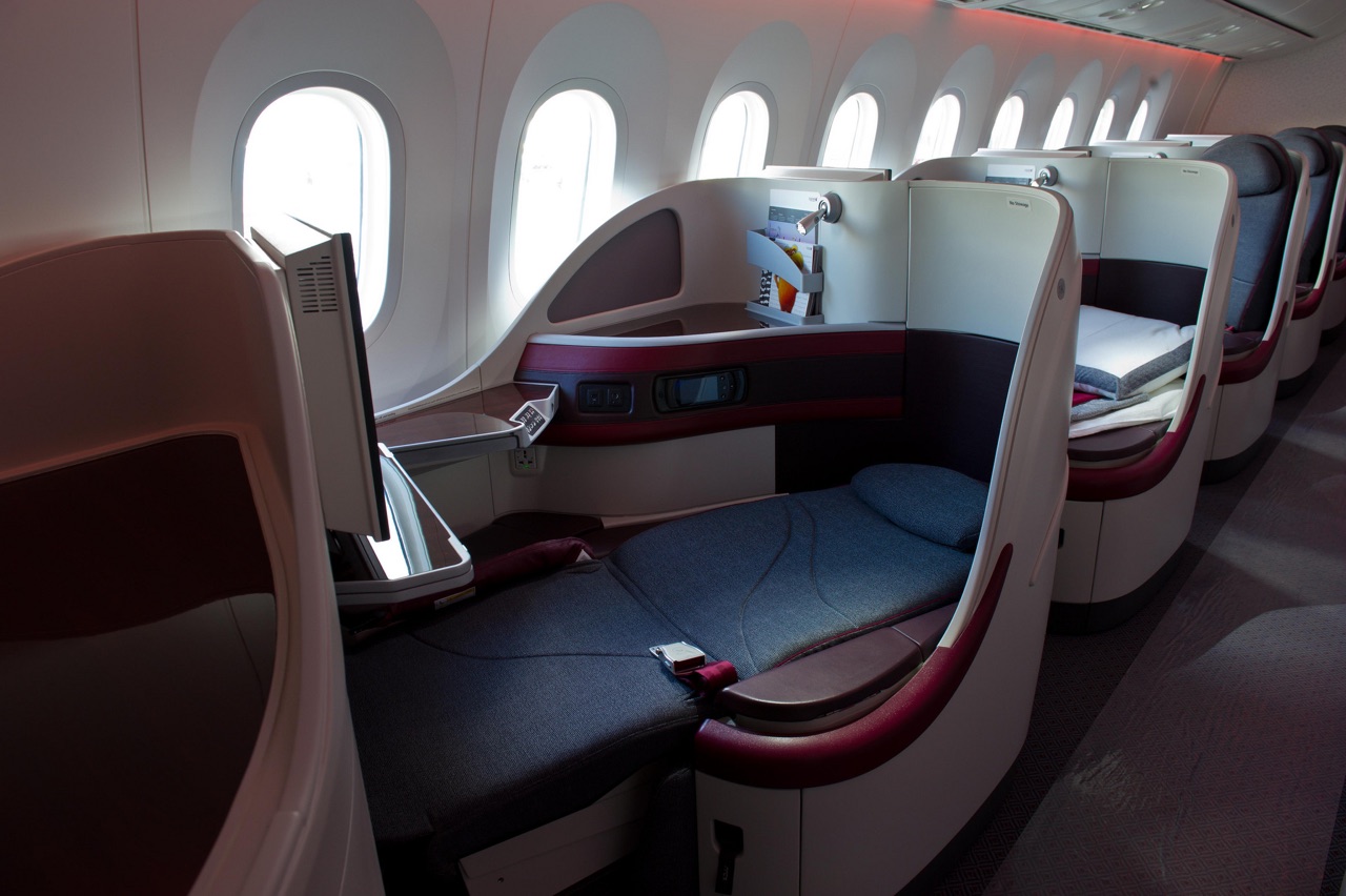 Qatar Airways бизнес 787 8 Qsuite